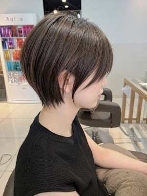 【小田急相模原】後頭部に丸みが出るくびれショート