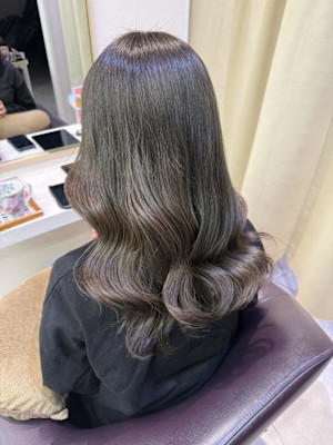 ブリーチなしオリーブベージュ