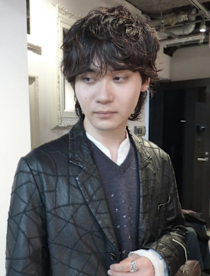 海外癖毛風パーマ