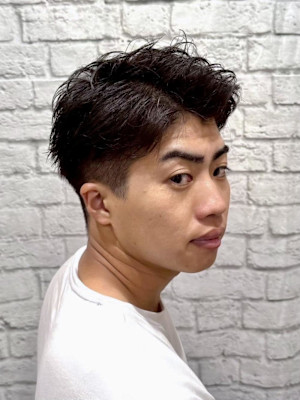 新宿ツーブロックスタイル