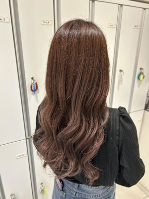 【伊勢原】大人女性のベージュカラー