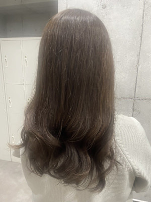 オリーブベージュ内巻きレイヤー