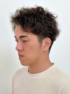 スパイキーツイストパーマ