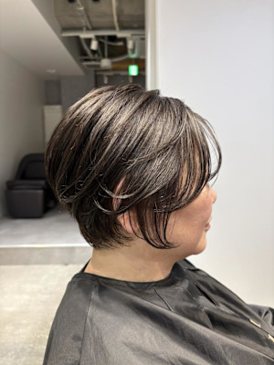 ◇大人40代50代60代ショートボブ丸みショート白髪ぼかし