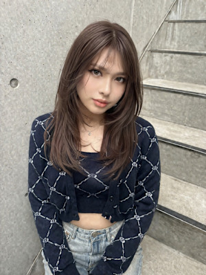 ハッシュカット/顔周りカット/ダークブラウン/シャギーカット