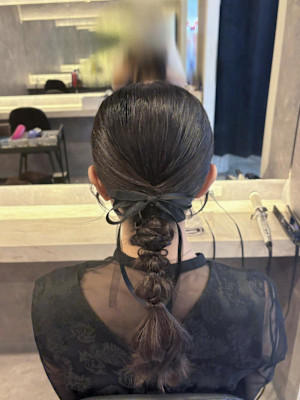 ハッシュカット/顔周りカット/ダークブラウン/シャギーカット