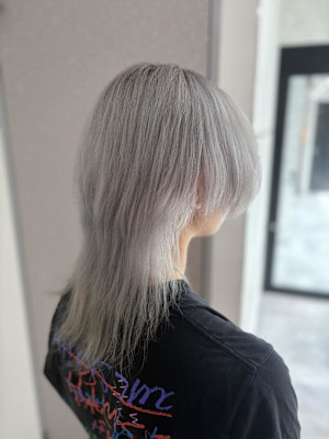 ハッシュカット/顔周りカット/ダークブラウン/シャギーカット