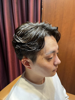 日本橋室町　ナチュラルパーマ　毛流れパーマ