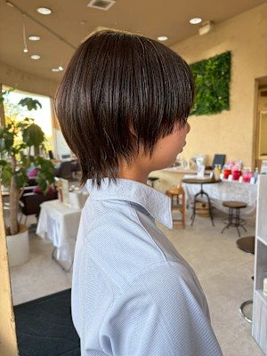 藤枝で人気の丸みショートウルフスタイル