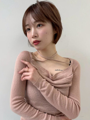 大人可愛い ショートボブ×シースルーバング