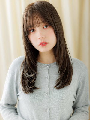 美髪グレージュアッシュ顔周りカットレイヤーロング30代40代