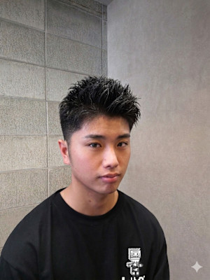 スパイキーショート