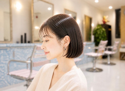     縮毛矯正×艶（ツヤ）透明感垢抜けショートボブ