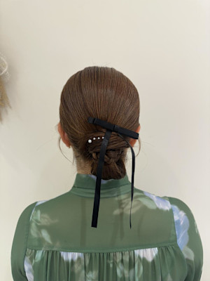 シニヨンヘアセット