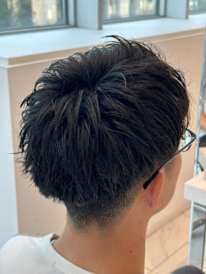 アップバングショート