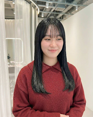 韓国暗髪女優ロングスタイル【梅田】