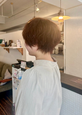 透明感アッシュブラウン×柔らか大人ショートボブ