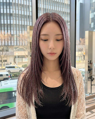 センターパート大人ロングブリーチなしダブルカラー