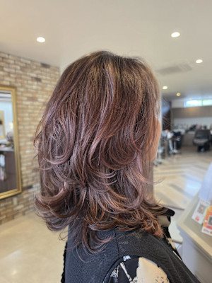 ボリュームが欲しい方向けヘアー