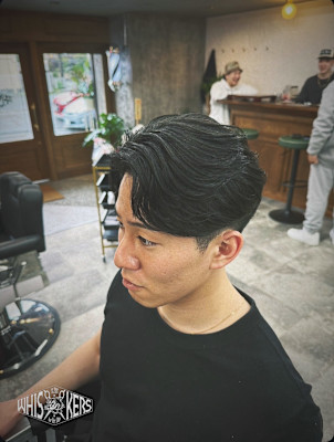 WHISKERS BARBER SHOP×スタイル