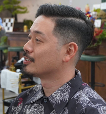 WHISKERS BARBER SHOP×スタイル