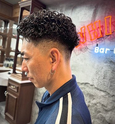 WHISKERS BARBER SHOP×スタイル