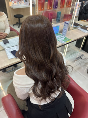 【伊勢原】似合わせレイヤーカット×うる艶ブラウンベージュ