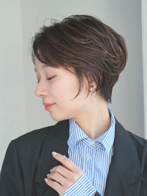 ショート・ボブ/丸顔/前髪あり/絶壁解消/30代/40代