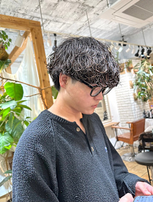 シャドウパーマ