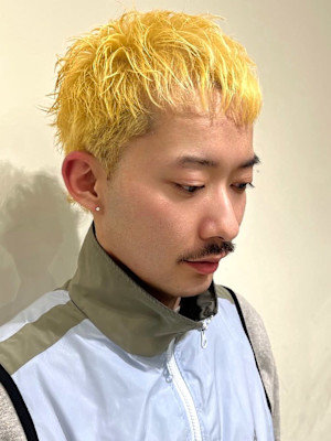 ブリーチカラー ベリーショート イエロー ニュアンスパーマ