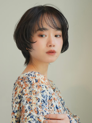 ショート・ボブ/絶壁解消/前髪あり/20代/30代/丸顔
