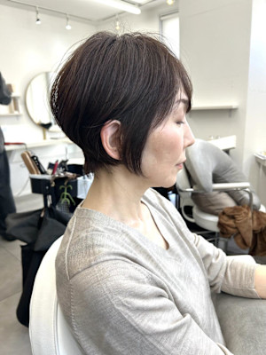 丸みショートボブで骨格美人に！