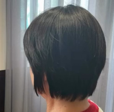 ショートボブ