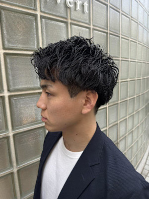 刈り上げマッシュ　ツイスパ