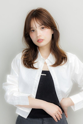 ゆるっとこなれ感レイヤースタイル