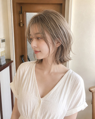 Yona Saint×スタイル