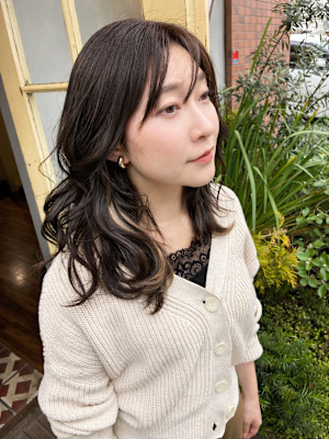 Yona Saint×スタイル