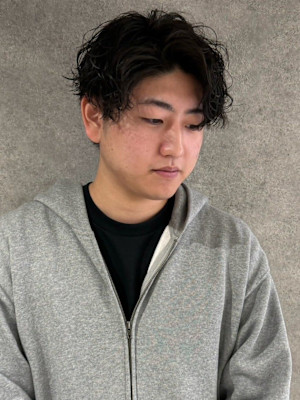メンズパーマ ニュアンスパーマ 黒髪 ツーブロック