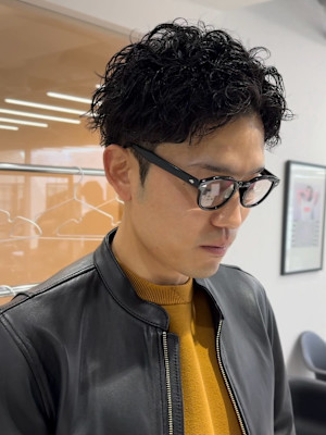 ツイストスパイラルパーマツイストパーマ刈り上げ