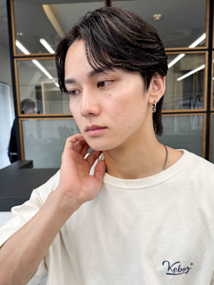 ニュアンス◎フェザーパーマ×黒髪で大人色気