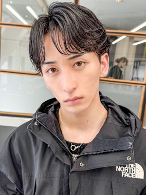 20代フェザーパーマ◎ニュアンスパーマ×暗髪