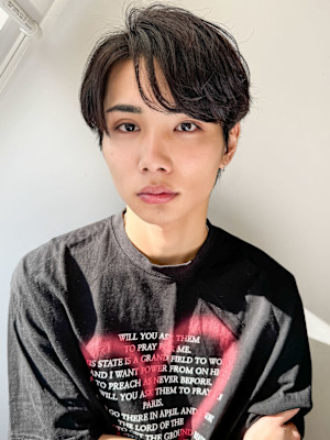 夏◎20代30代透明感センターパート×マッシュ小顔見せ