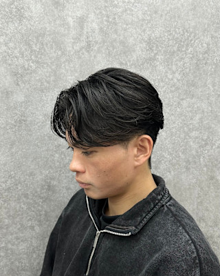 ニュアンスフェザーパーマ緩め波巻きツイストスパイラルシャドウ
