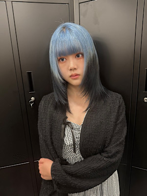 ルーツカラー　デザインカラー　ケアブリーチカラー　姫レイヤー