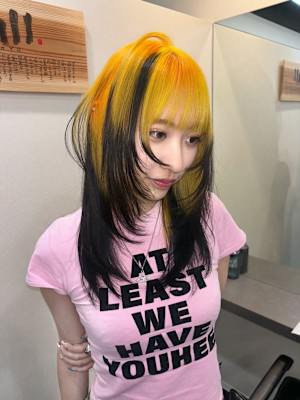ルーツカラー　デザインカラー　ケアブリーチカラー　姫レイヤー