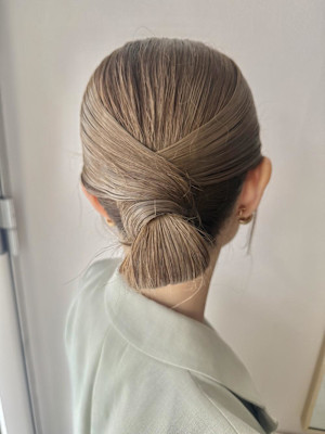 タイトアレンジ/お呼ばれヘアセット