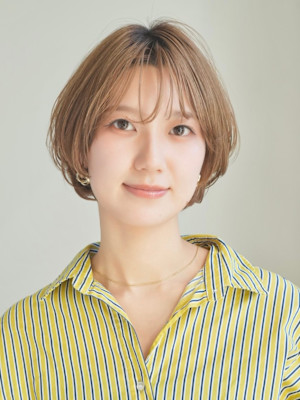 ショート・ボブ/丸顔/前髪あり/絶壁解消/30代/40代