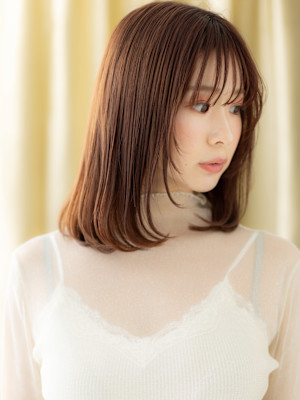 ブリーチなしフレンチバングハッシュカットボブディ20代30代