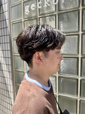 ニュアンスパーマ　刈り上げ