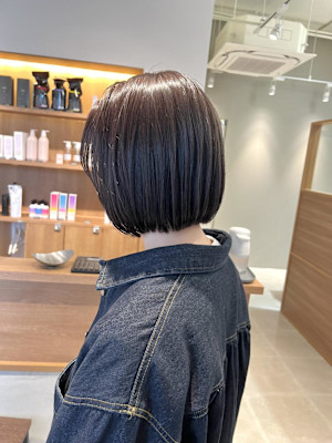 ぱつっとボブ